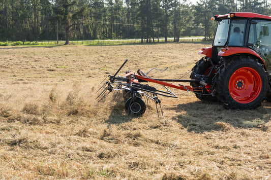 Kubota M5-111 with TE4052 Tedder Package