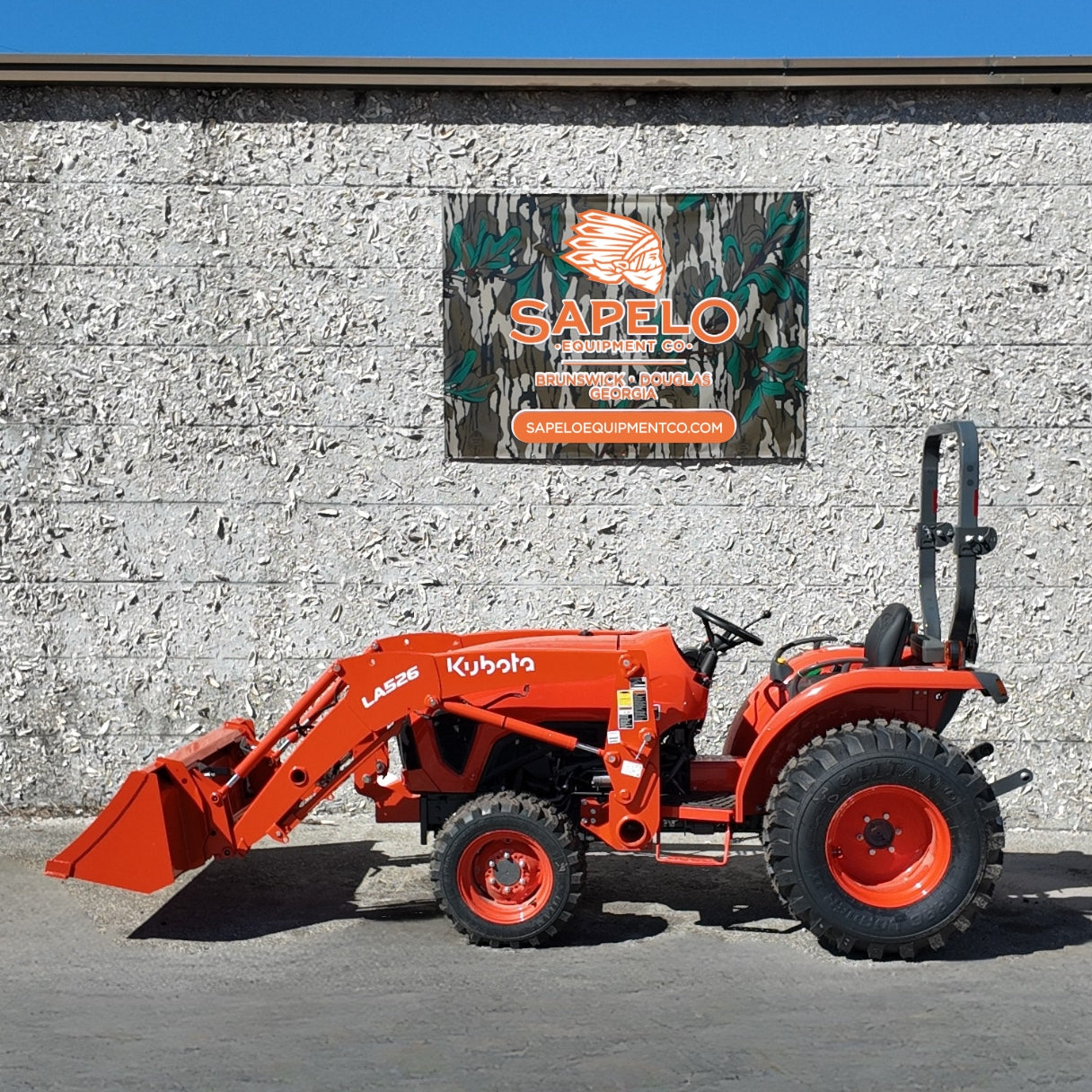 Kubota L3302DT