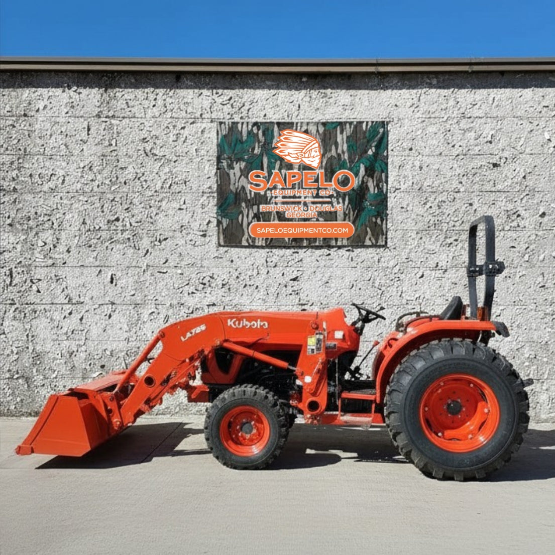 Kubota L4802HST