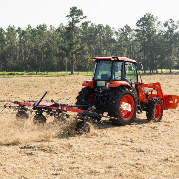 Kubota M5-111 with TE4052 Tedder Package